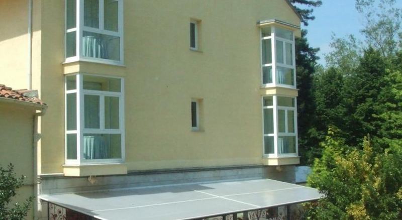 Hotel Balneario De Alceda Екстериор снимка